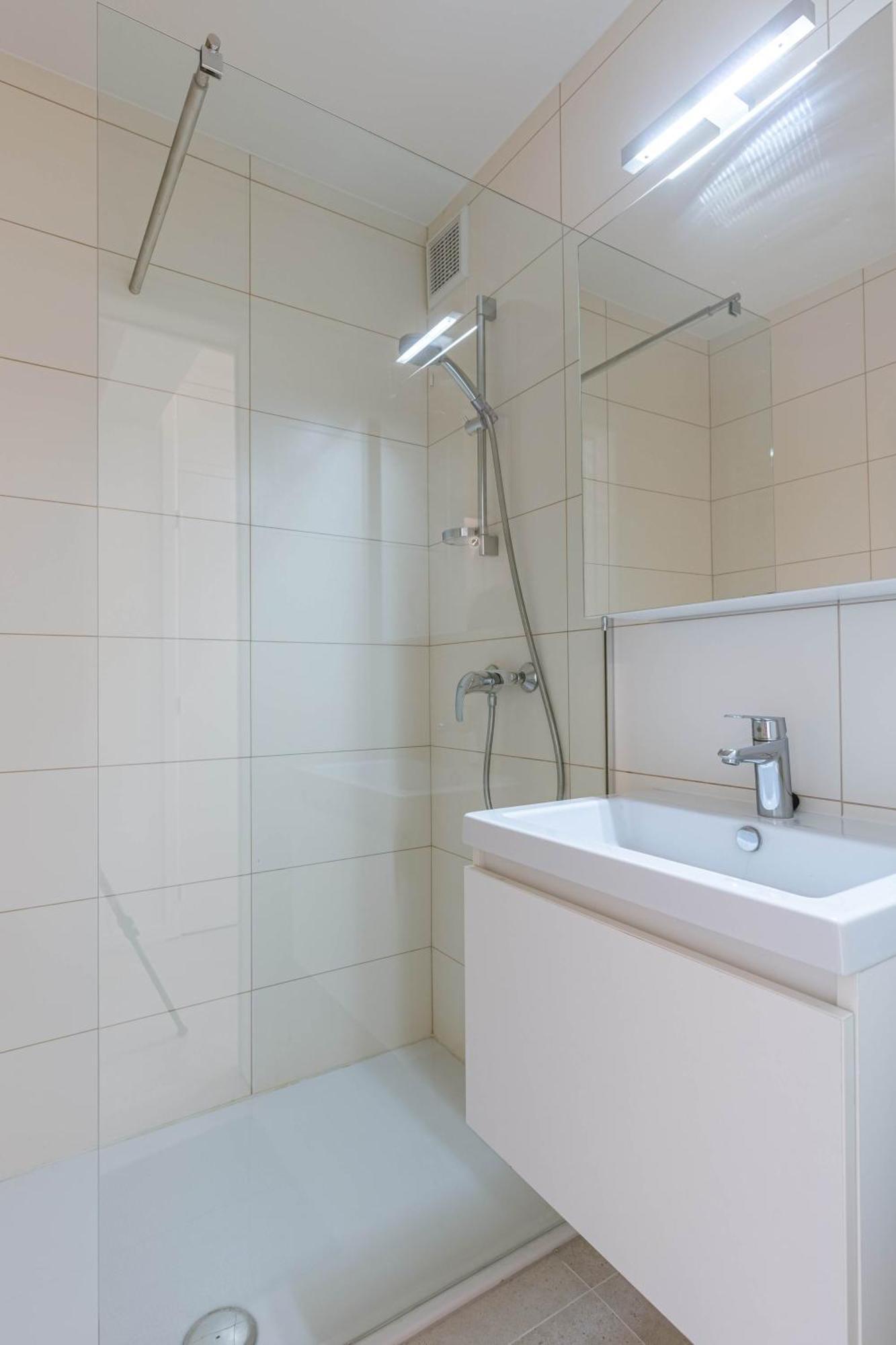 Huswell - Charming Art Deco In Apartment Blankenberge
