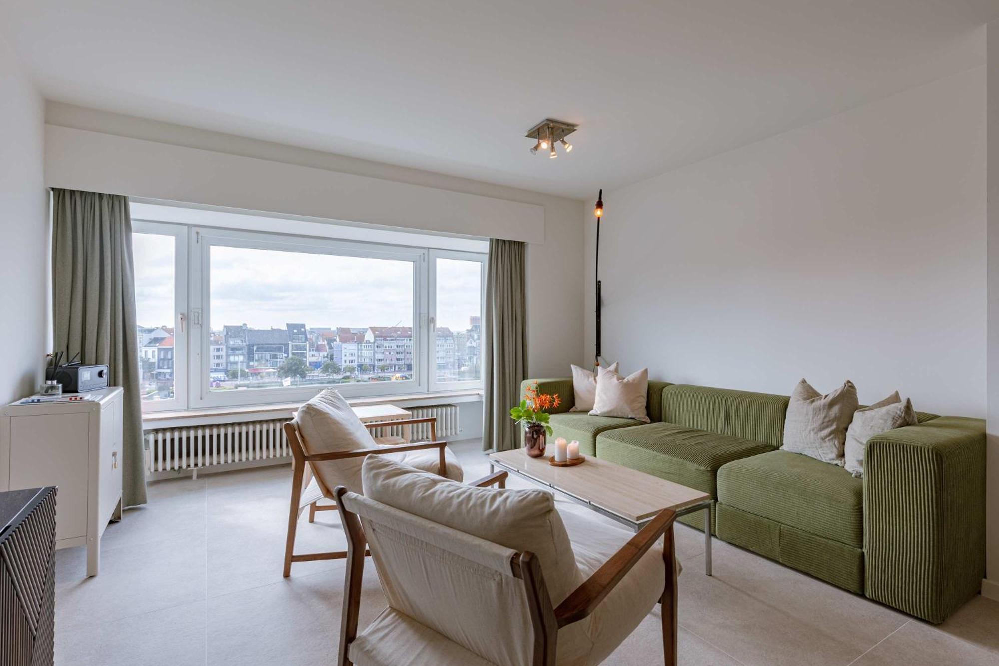 Huswell - Charming Art Deco In Apartment *